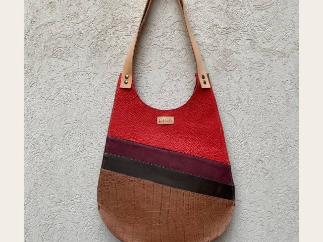 Cartera artesanal de cuero Úrsula