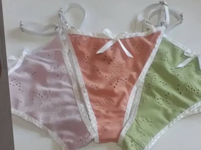 Tangas regulables
