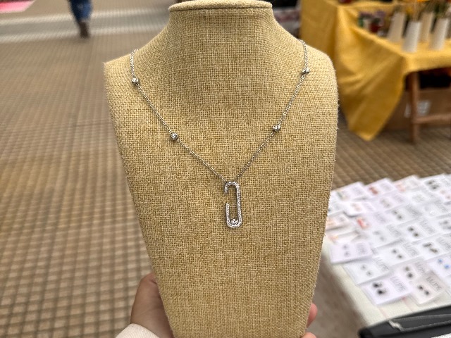 Cadena larga con strass