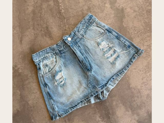 Short pollera