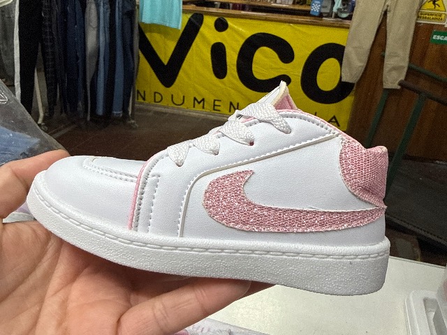 Zapas de bebas