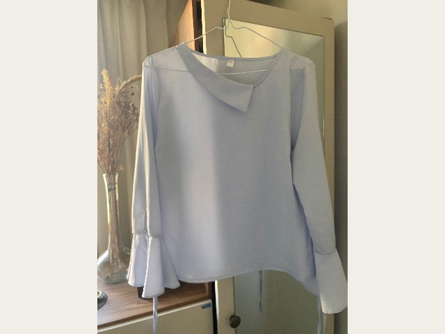Blusa celeste