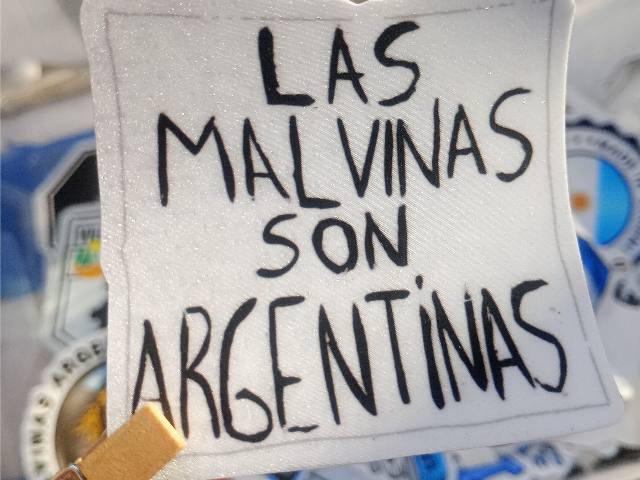 Stikers resistentes al agua vinilo