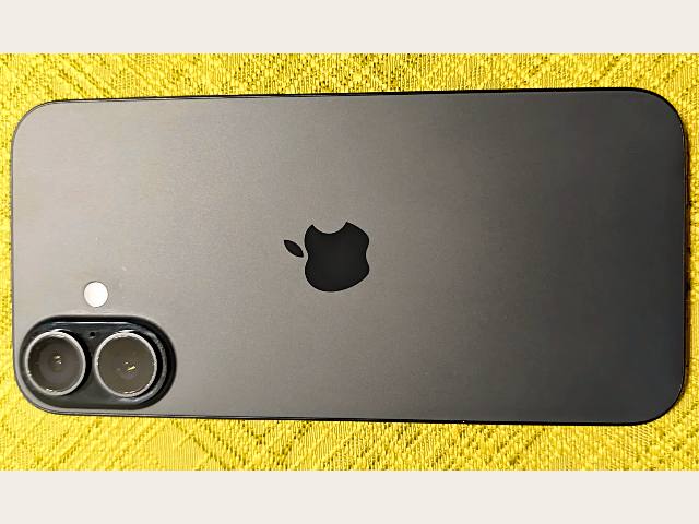 VENDO IPHONE 16 PLUS, 128Gb, pantalla 6.7 pulgadas, bateria 100 %