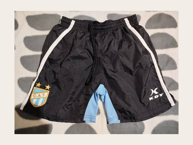 Short Atlético negro talle M