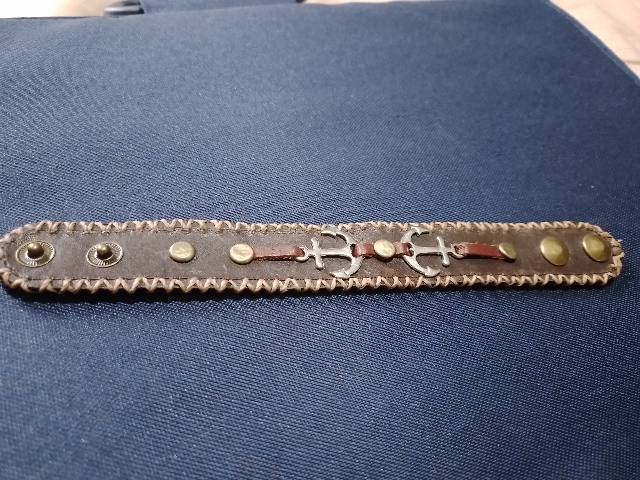 Pulsera de cuero