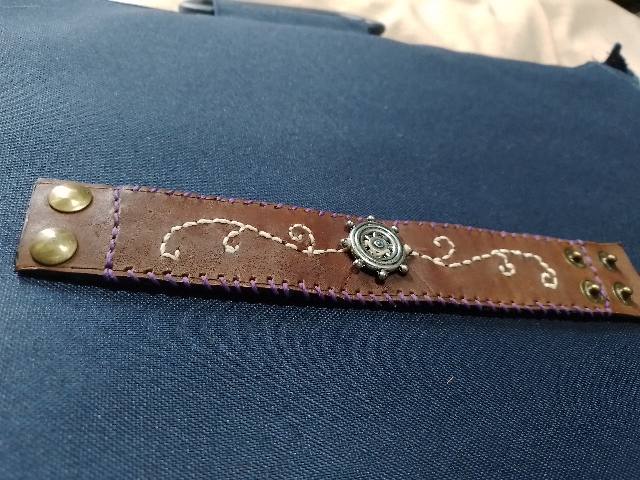 Pulsera de cuero