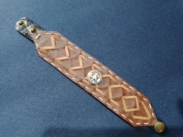 Pulsera de cuero