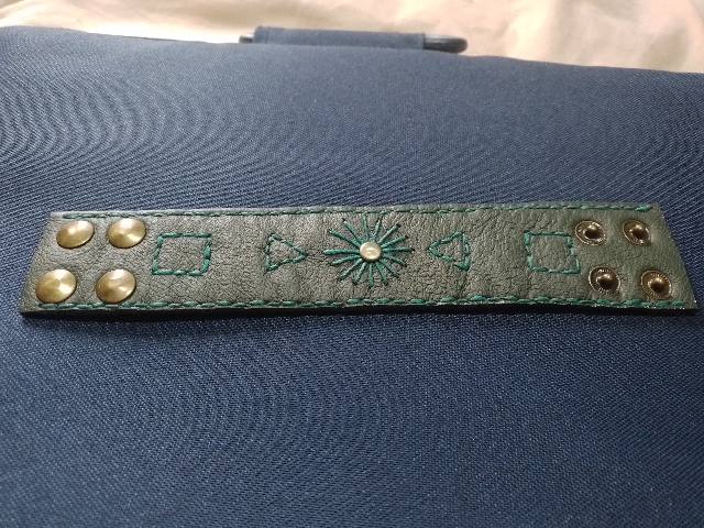 Pulsera de cuero