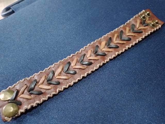 Pulsera de cuero