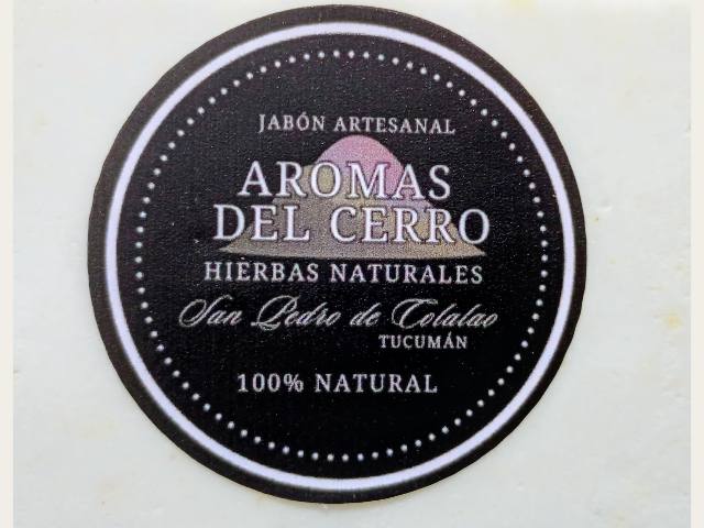 Puesto Aromas del cerro jabones artesanales