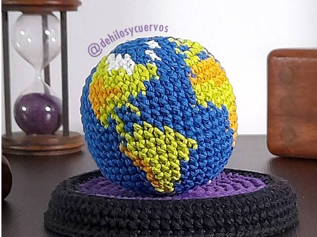 Amigurumi - La Tierra