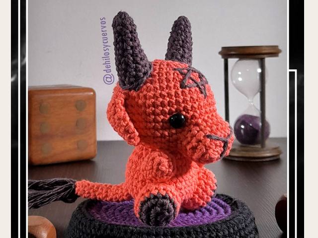 Amigurumi - Baby Baphomet