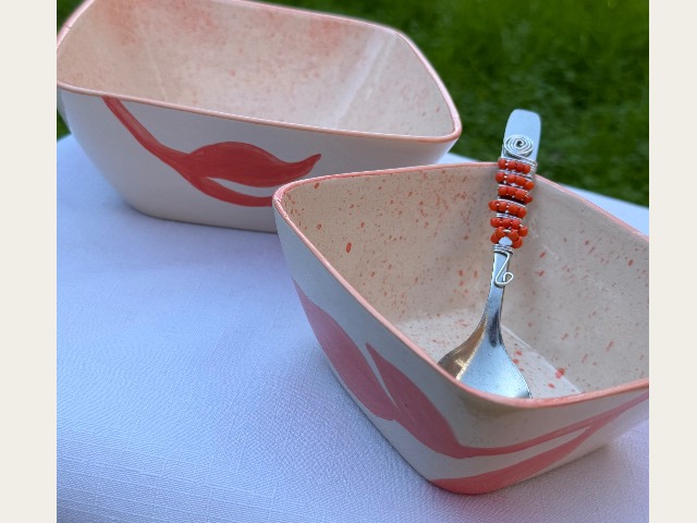 Set bowl de dos tamaños y cucharita