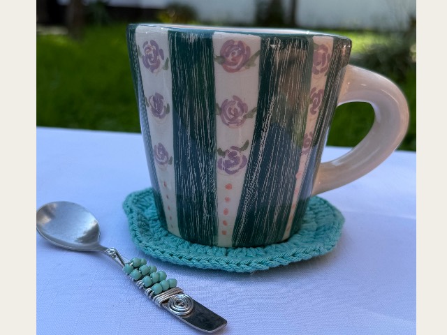 Set individual , taza y cucharita