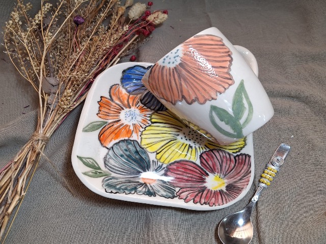 Set taza, cucharita y platito 