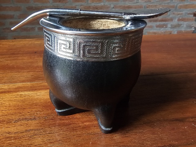 Mate imperial de cuero con bombilla