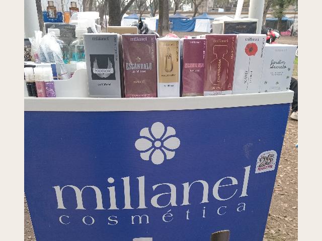 Puesto Millanell Perfumes 